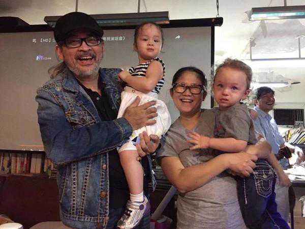 老婆做十次试管47岁成功 50岁麦人杰喜得龙凤胎