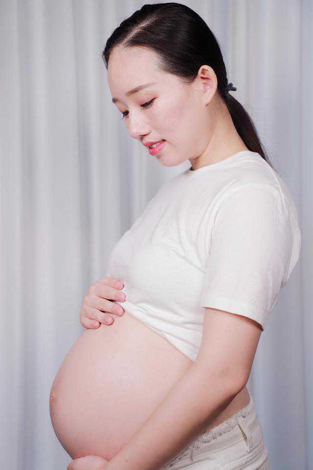 孕期怕辐射不能玩手机？吃酱油会变黑……？这些误区你中了几个！